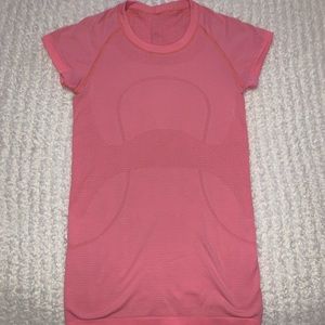 Lululemon Swiftly Tech Short Sleeve